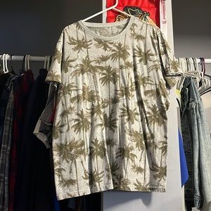 American eagle T shirt